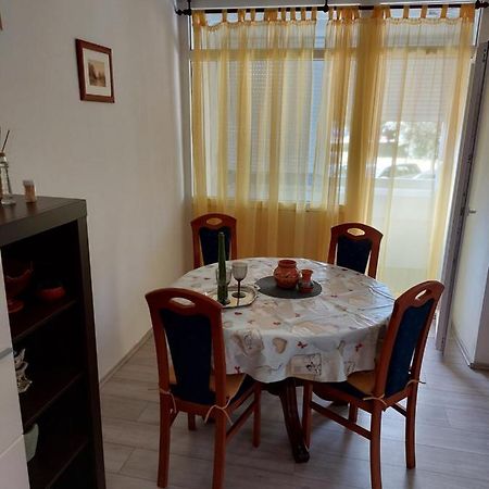 זאדאר Apartment Ivanely מראה חיצוני תמונה